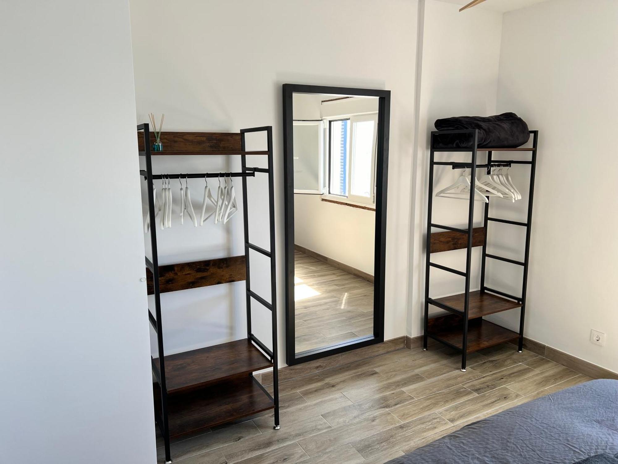 Newly Renovated 2 Bedroom Beachfront House Sitio de Calahonda Eksteriør billede