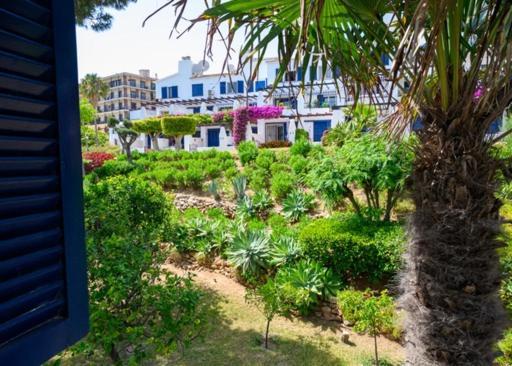 Newly Renovated 2 Bedroom Beachfront House Sitio de Calahonda Eksteriør billede